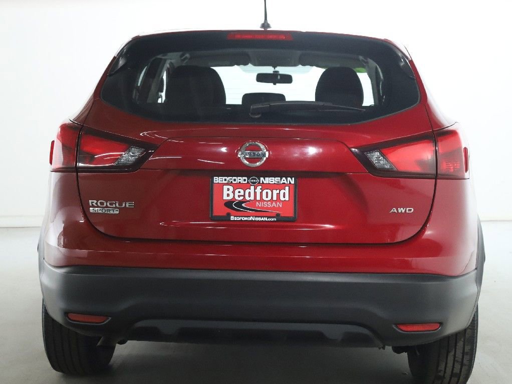 Used 2018 Nissan Rogue Sport S image 42