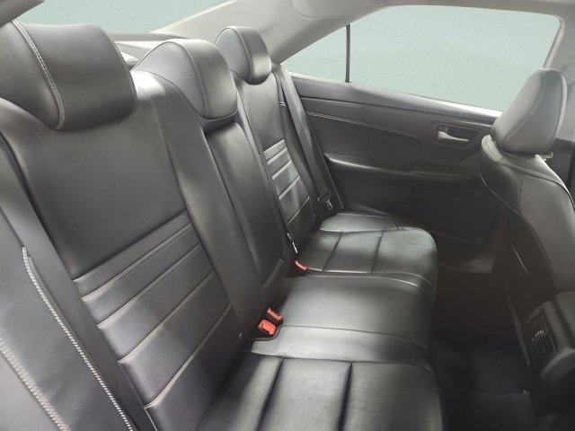 Used 2016 Toyota Camry XLE w/ Advanced Technology Package image 20
