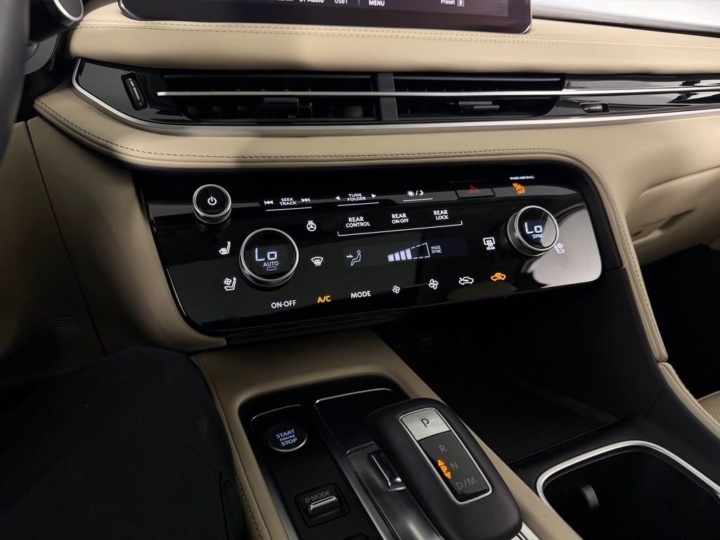 Used 2023 INFINITI QX60 Luxe w/ Cargo Package image 19