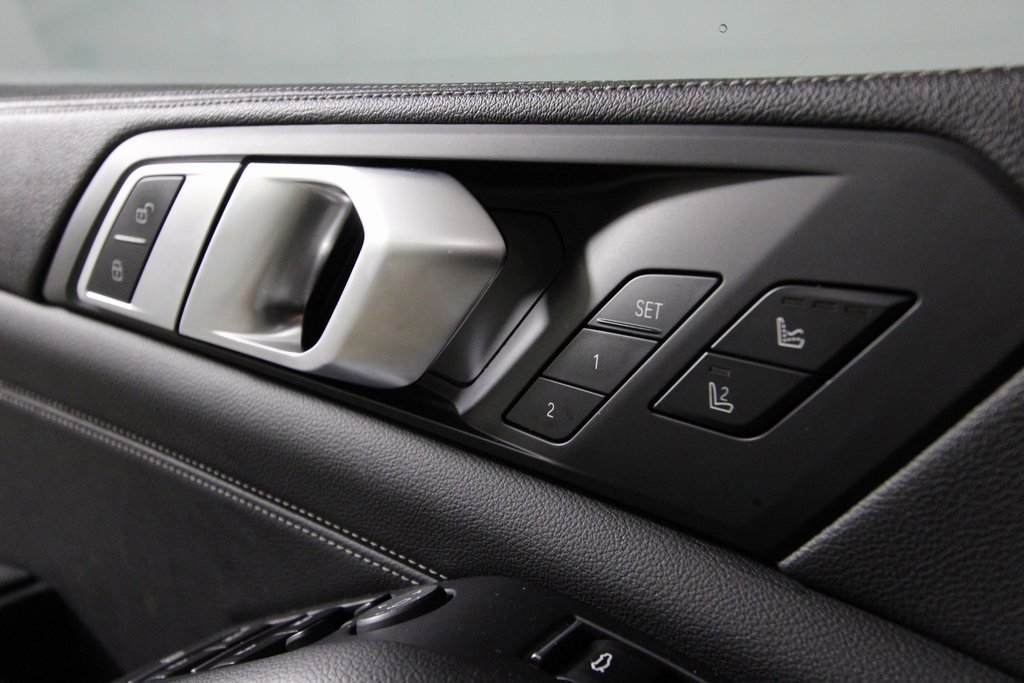 Used 2019 BMW X5 xDrive50i image 16