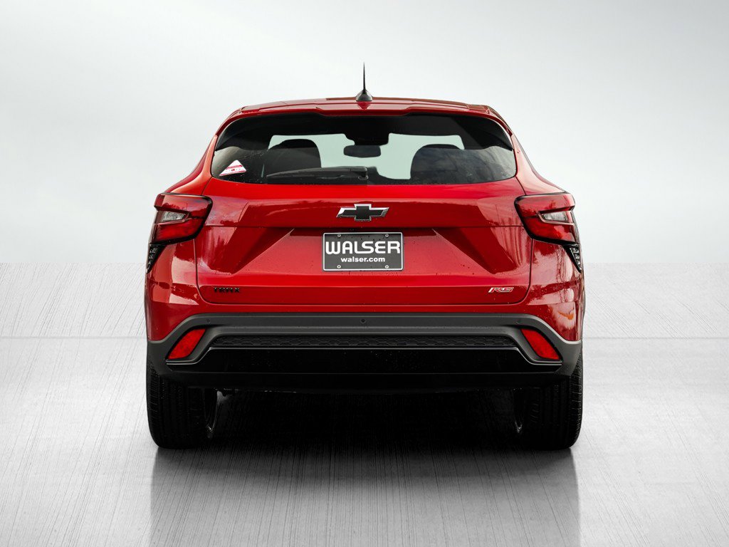 New 2026 Chevrolet Trax RS w/ Sunroof Package FWD image 5