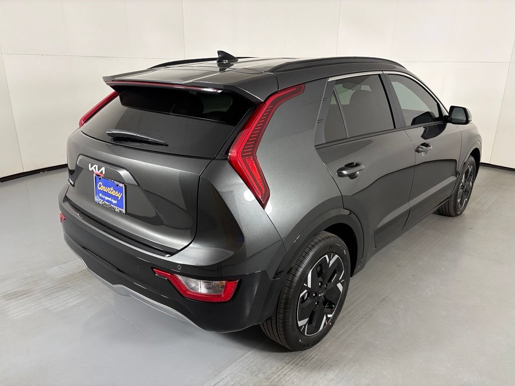 New 2026 Kia Niro Wind FWD image 8