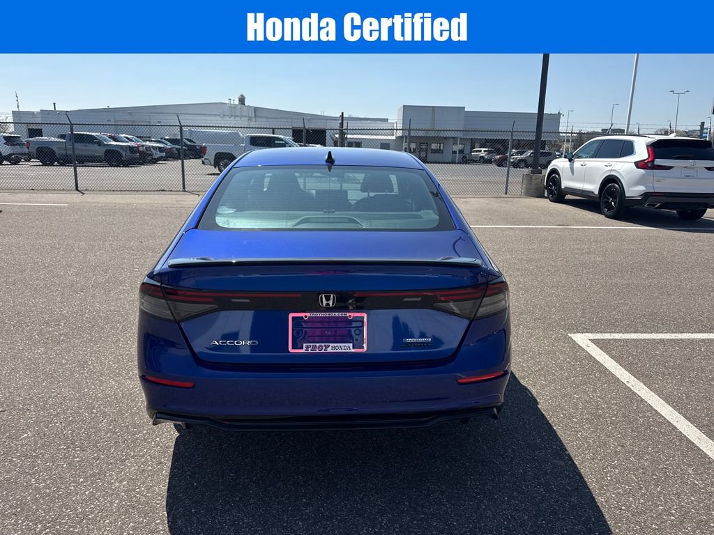 Used 2023 Honda Accord Sport image 7