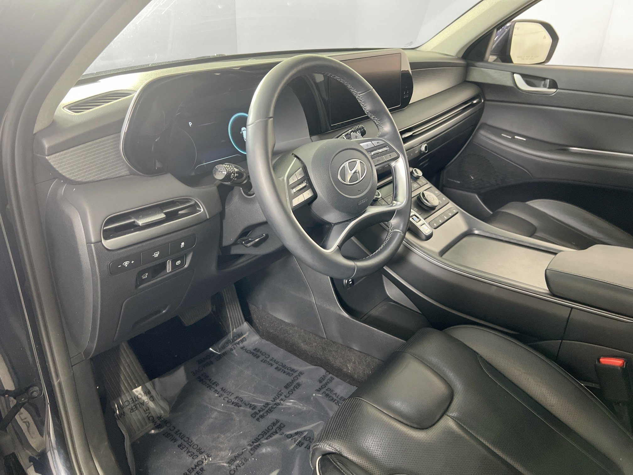 Used 2023 Hyundai Palisade Limited image 9