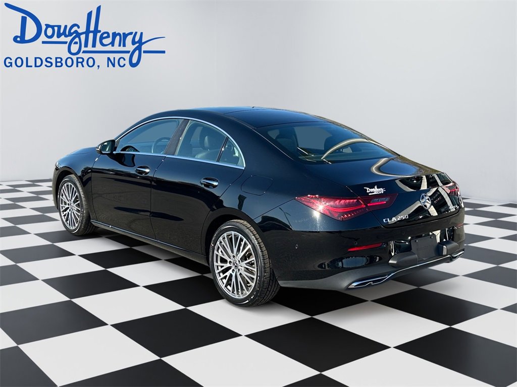 Used 2025 Mercedes-Benz CLA 250 4MATIC image 3