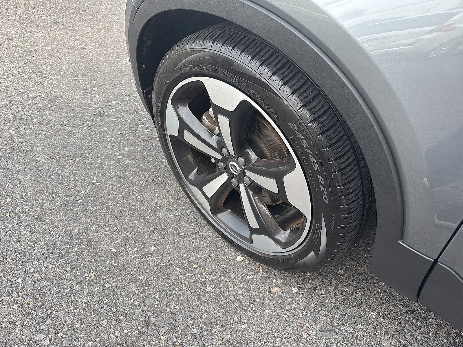 Used 2019 Volvo XC40 T5 Momentum AWD/4WD image 27