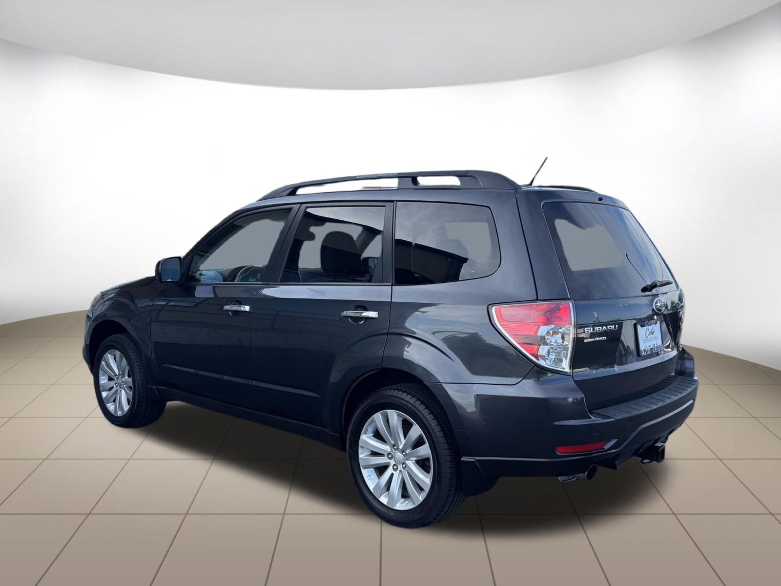 Used 2012 Subaru Forester 2.5X Limited AWD/4WD image 5