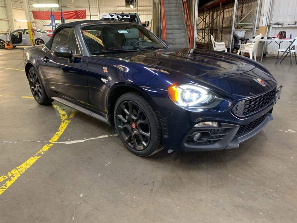 Used 2020 FIAT 124 Spider Abarth w/ Visibility Group image 7