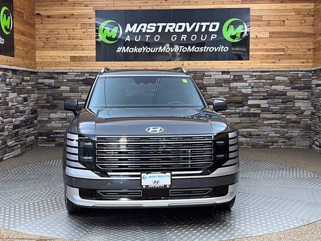 Used 2026 Hyundai Palisade Calligraphy AWD/4WD image 3