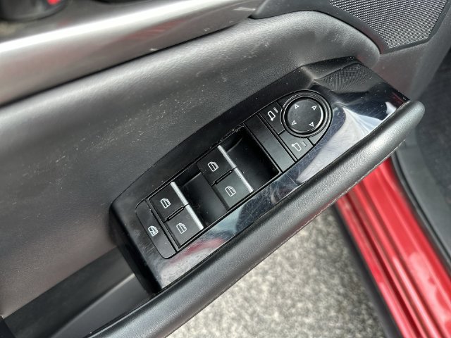 Used 2025 MAZDA MAZDA3 s FWD image 18