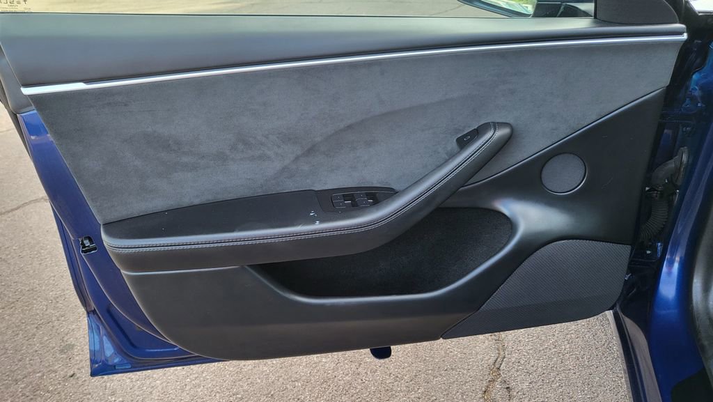 Used 2025 Tesla Model 3 Long Range image 23