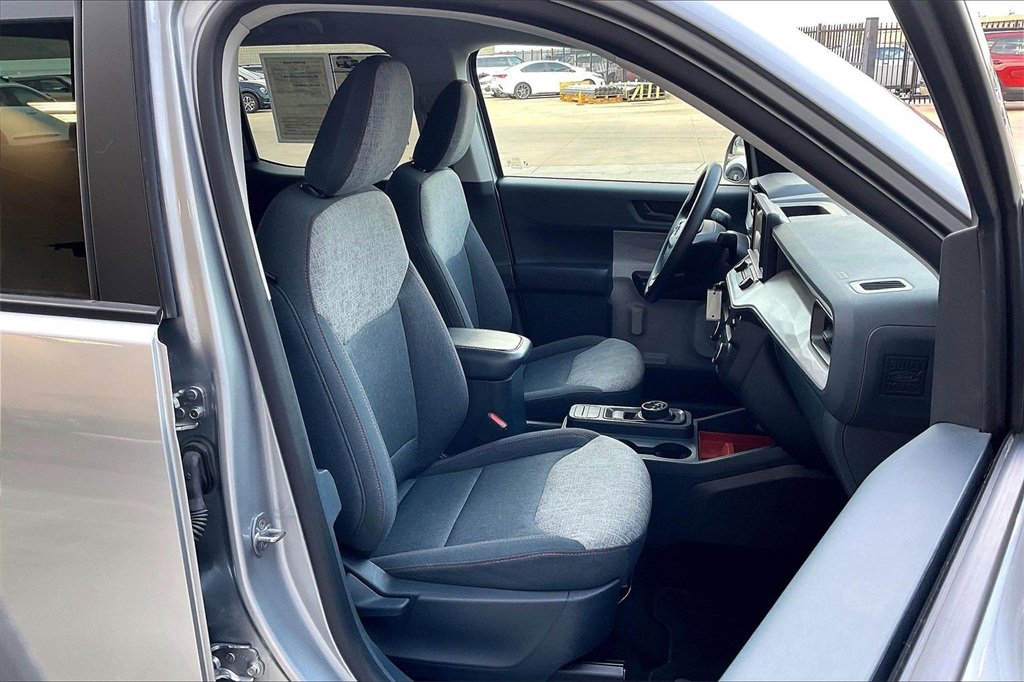 Used 2024 Ford Maverick XLT image 7