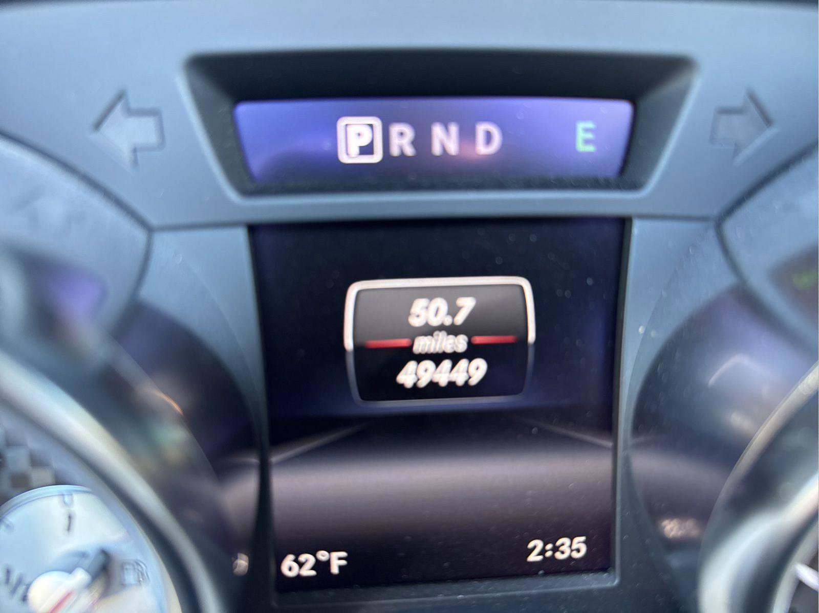 Used 2015 Mercedes-Benz SLK 250 w/ Premium Package image 26