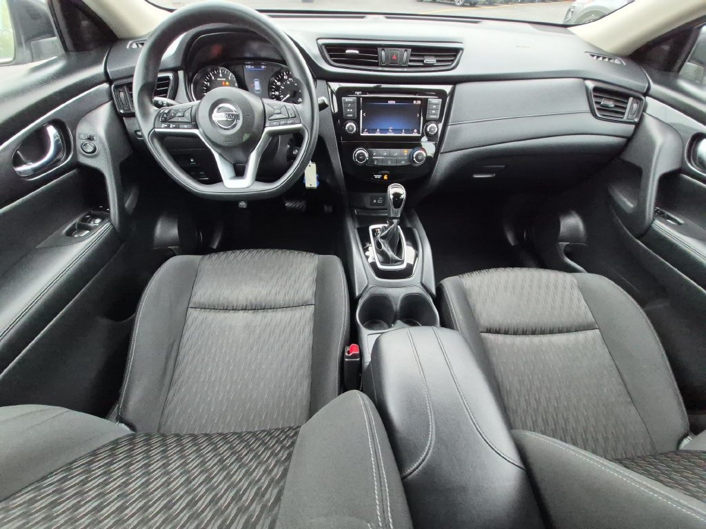 Used 2018 Nissan Rogue S AWD/4WD image 22