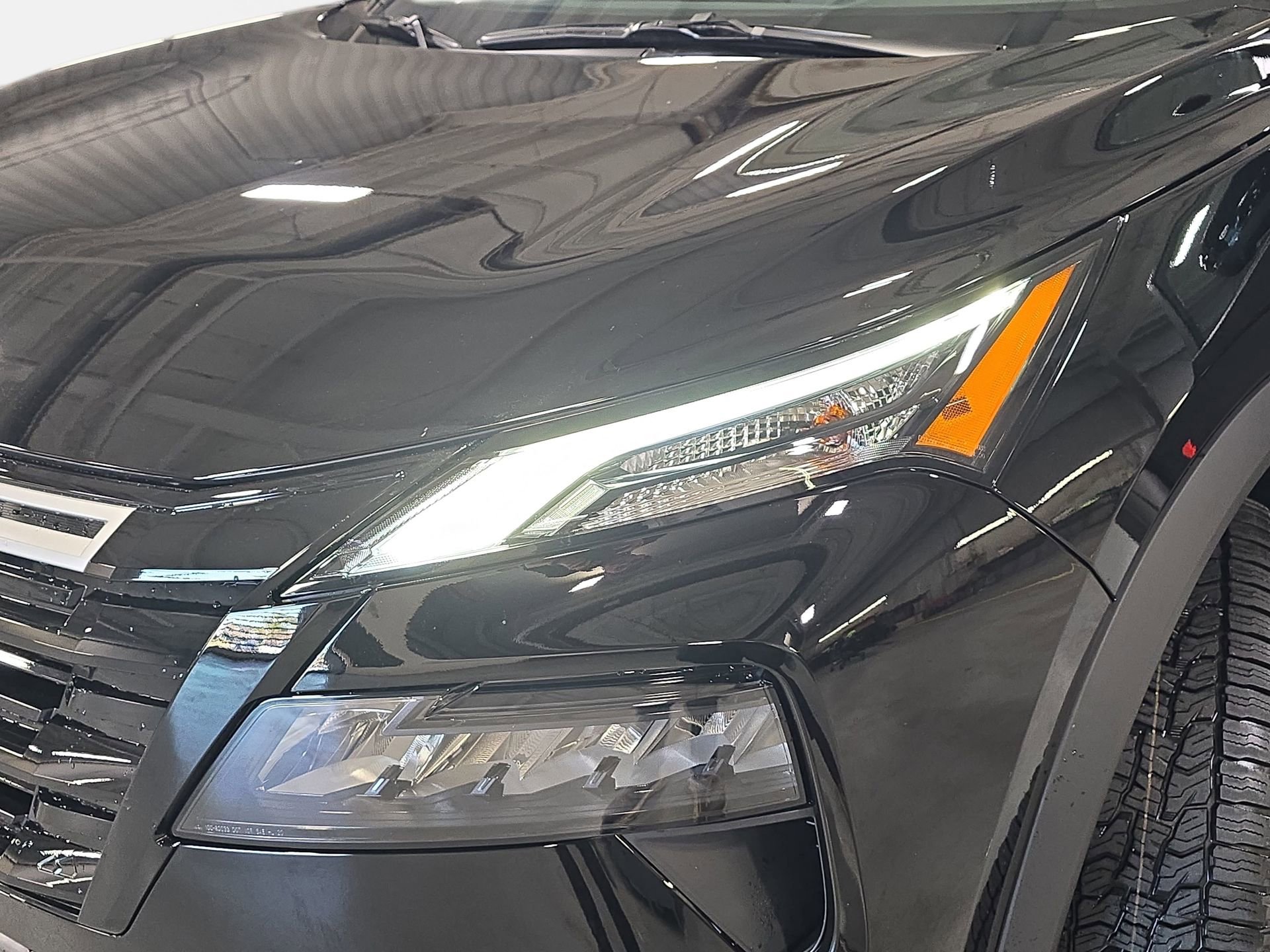 New 2026 Nissan Rogue SV w/ Rock Creek Premium Package AWD/4WD image 30