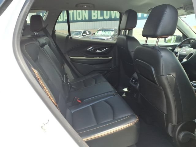 Used 2024 GMC Terrain AT4 w/ Tech Package AWD/4WD image 16