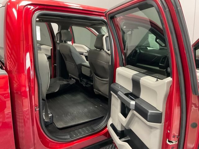 Used 2016 Ford F150 XLT w/ Equipment Group 302A Luxury RWD image 26