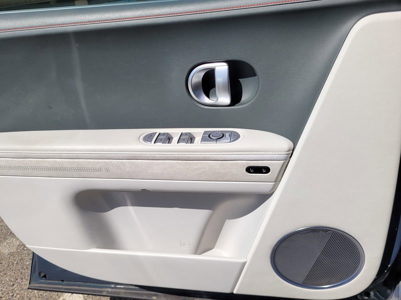 Certified 2024 Hyundai Ioniq 5 Limited RWD image 22