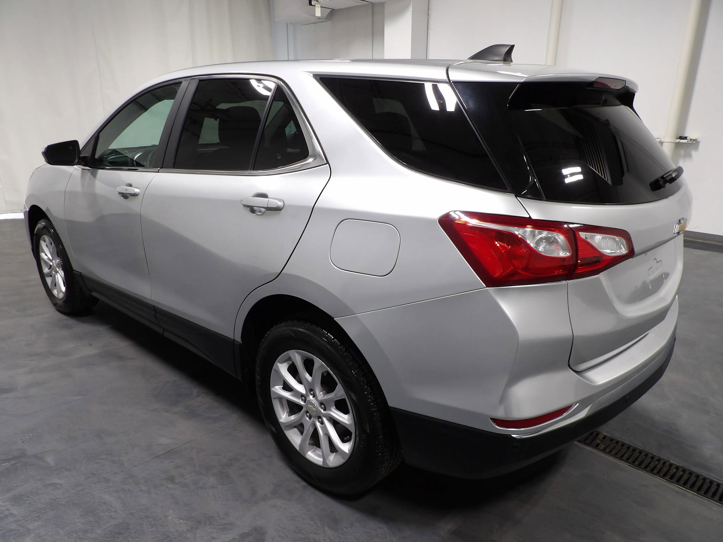 Used 2021 Chevrolet Equinox LT AWD/4WD image 7
