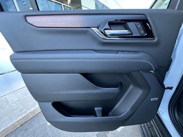 New 2026 GMC Yukon XL Denali w/ Sun & Power Step Package AWD/4WD image 24