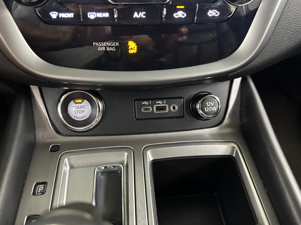 Used 2023 Nissan Murano SV FWD image 13