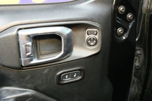 Used 2019 Jeep Wrangler Unlimited Sport w/ Cold Weather Group image 15