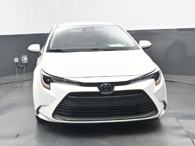 Used 2025 Toyota Corolla LE FWD image 20
