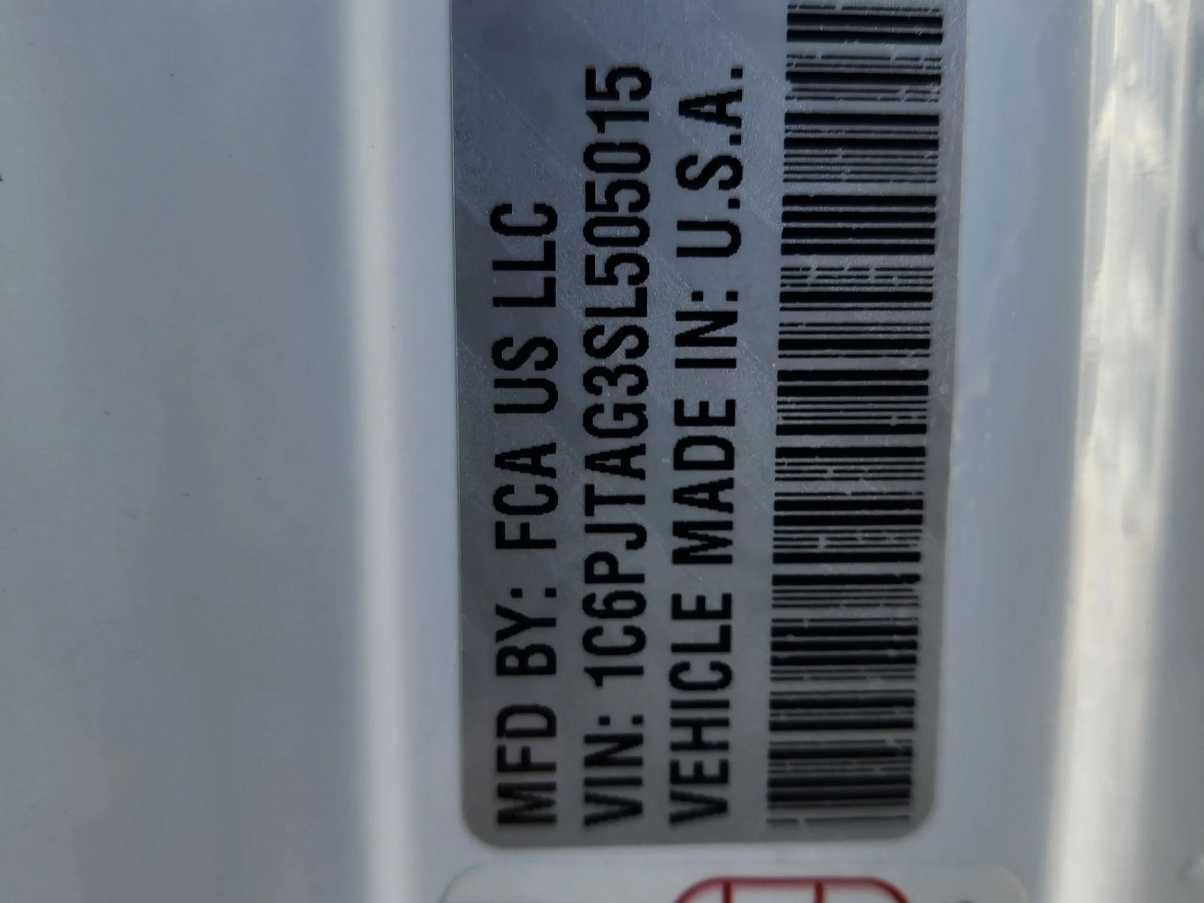 Used 2025 Jeep Gladiator Sport image 21