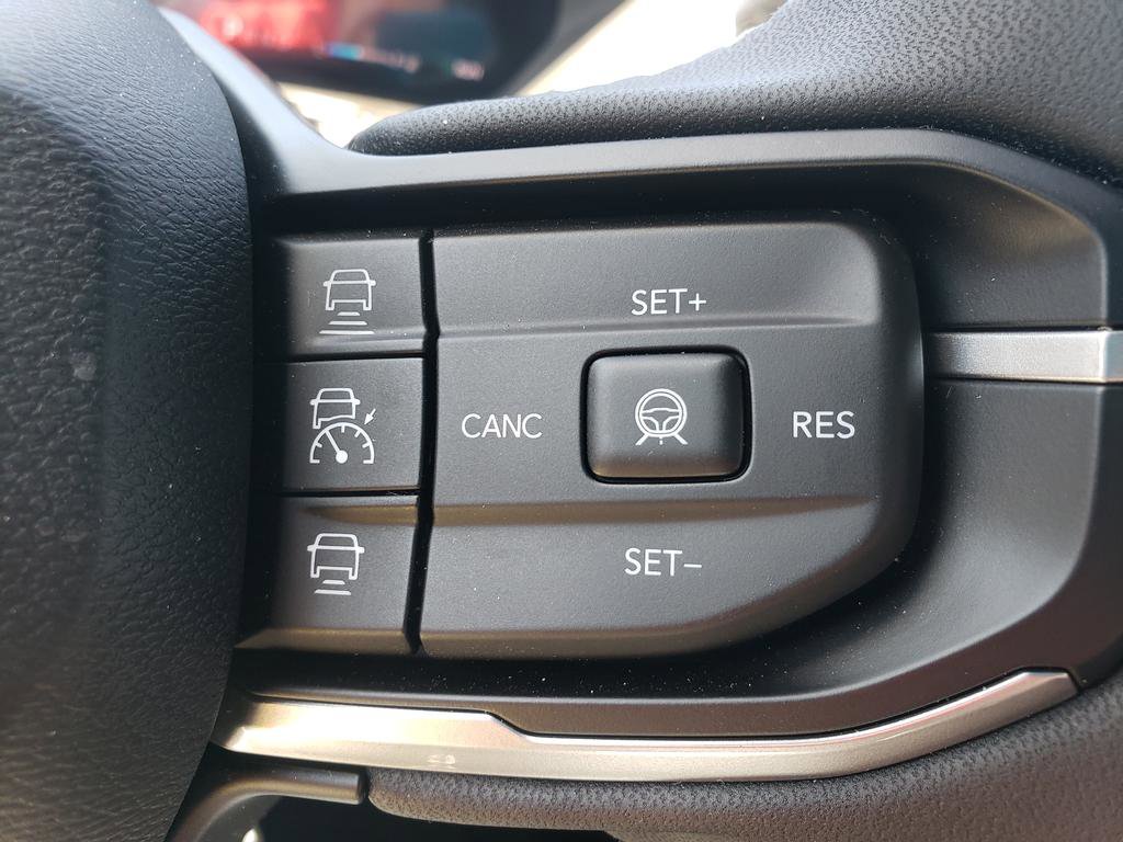 New 2026 Jeep Cherokee Overland AWD/4WD image 23
