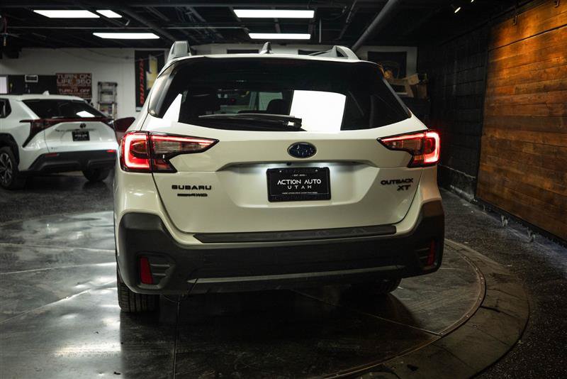 Used 2022 Subaru Outback Onyx Edition XT w/ Popular Package #2 AWD/4WD image 6