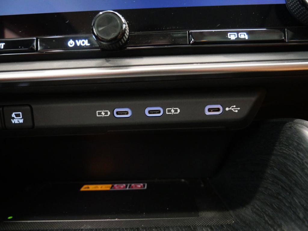 Certified 2023 Lexus RZ 450e Premium w/ Accessory Package (P1) image 21