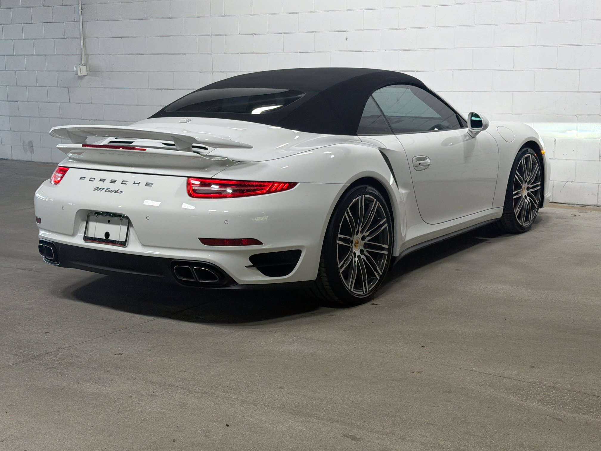 Certified 2015 Porsche 911 Turbo AWD/4WD image 7