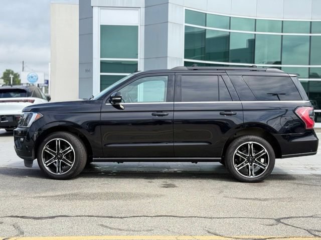 Used 2021 Ford Expedition Limited AWD/4WD image 3