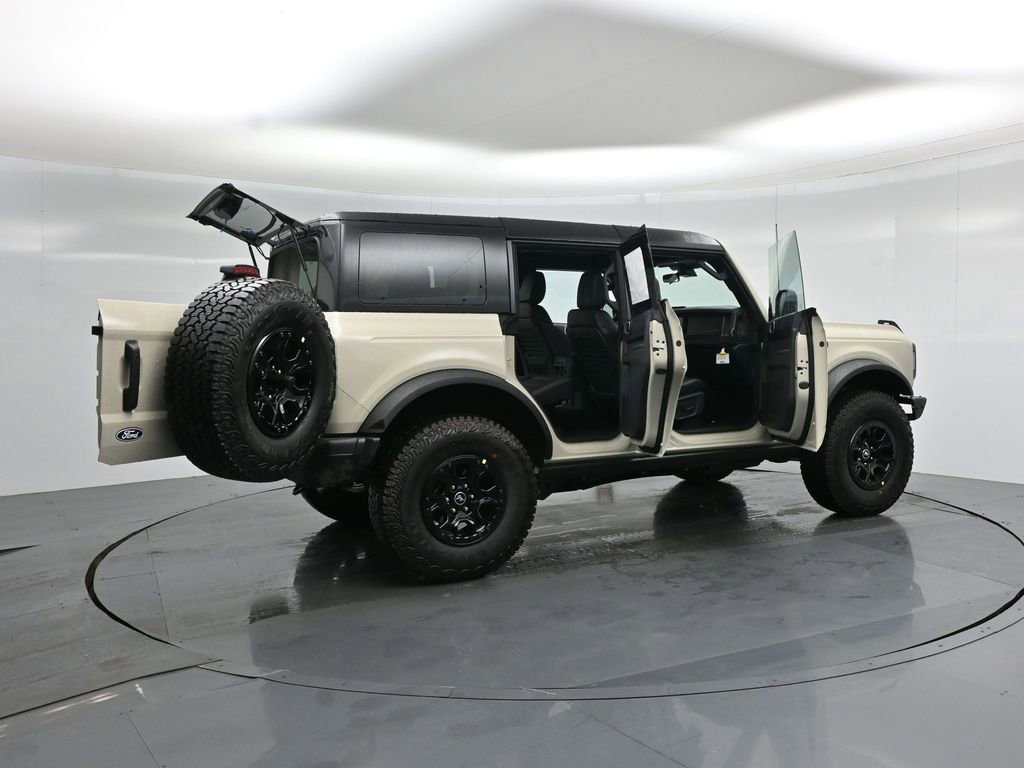 New 2026 Ford Bronco Badlands AWD/4WD image 5