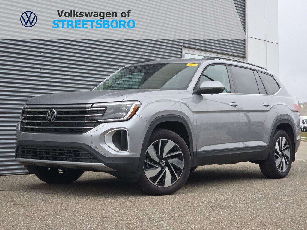 New 2024 Volkswagen Atlas SE image 1