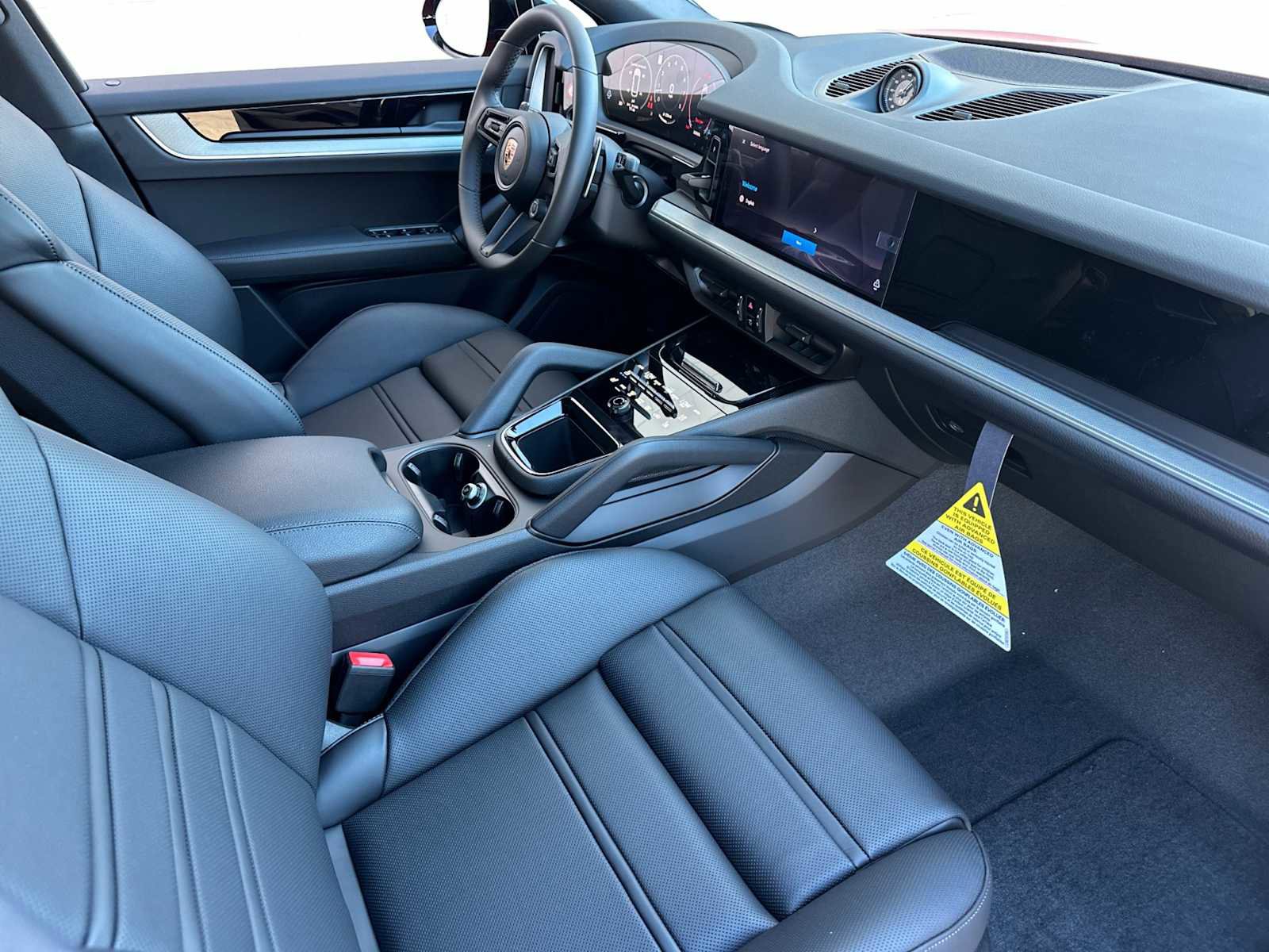 New 2026 Porsche Cayenne S image 17