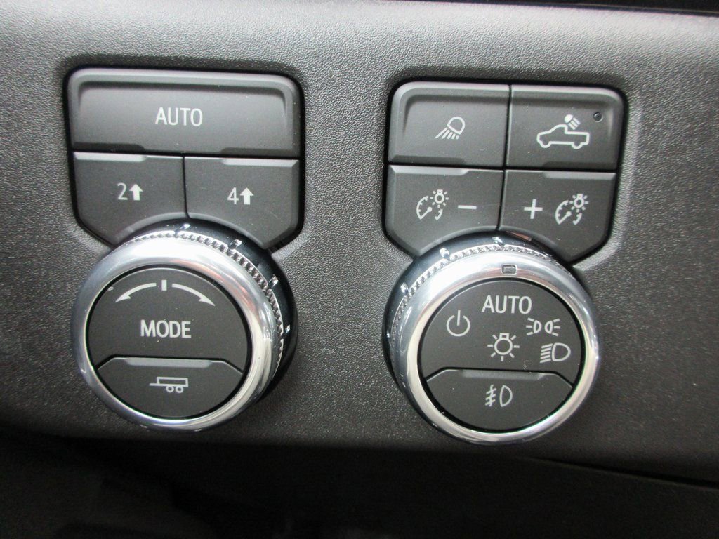 New 2026 GMC Sierra 1500 Elevation w/ Elevation Premium Package AWD/4WD image 17