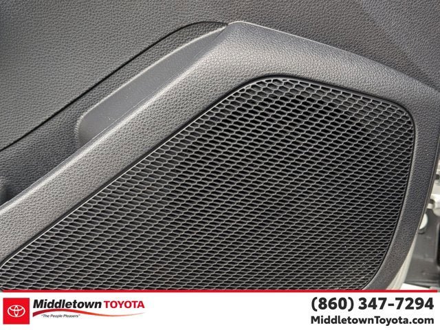 Used 2023 Toyota Corolla SE FWD image 13