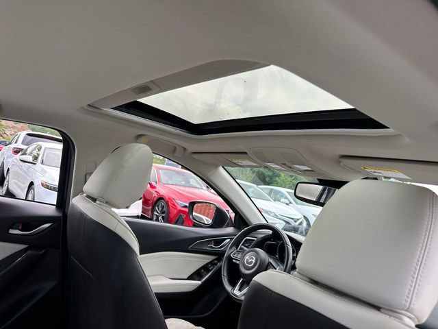 Used 2017 MAZDA MAZDA3 Grand Touring w/ Premium Equipment Package FWD image 34