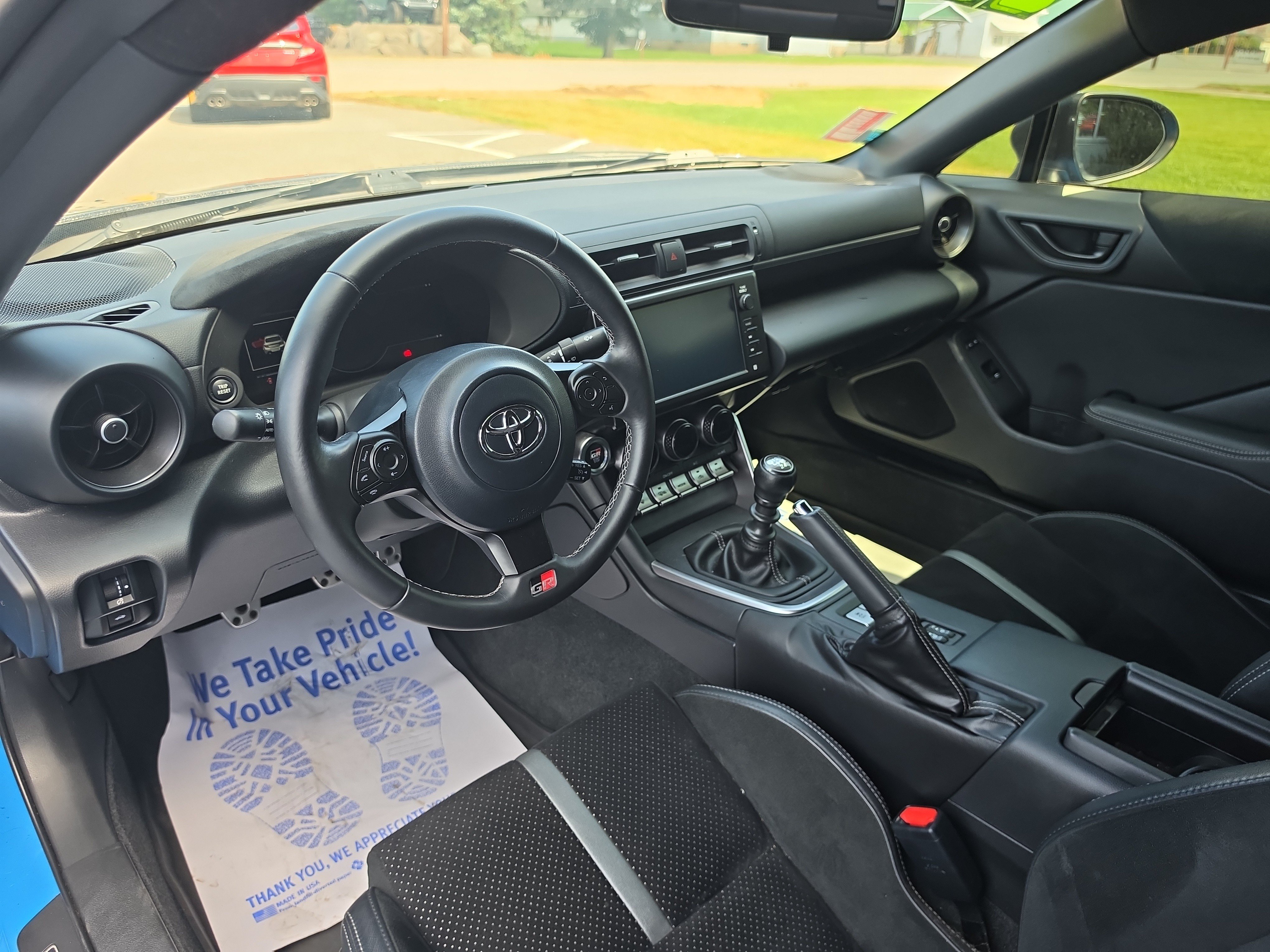 Used 2023 Toyota GR86 Premium RWD image 14