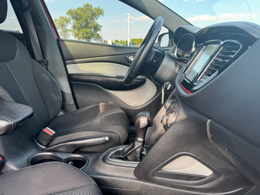 Used 2015 Dodge Dart SXT w/ Sun/Sound Group image 13