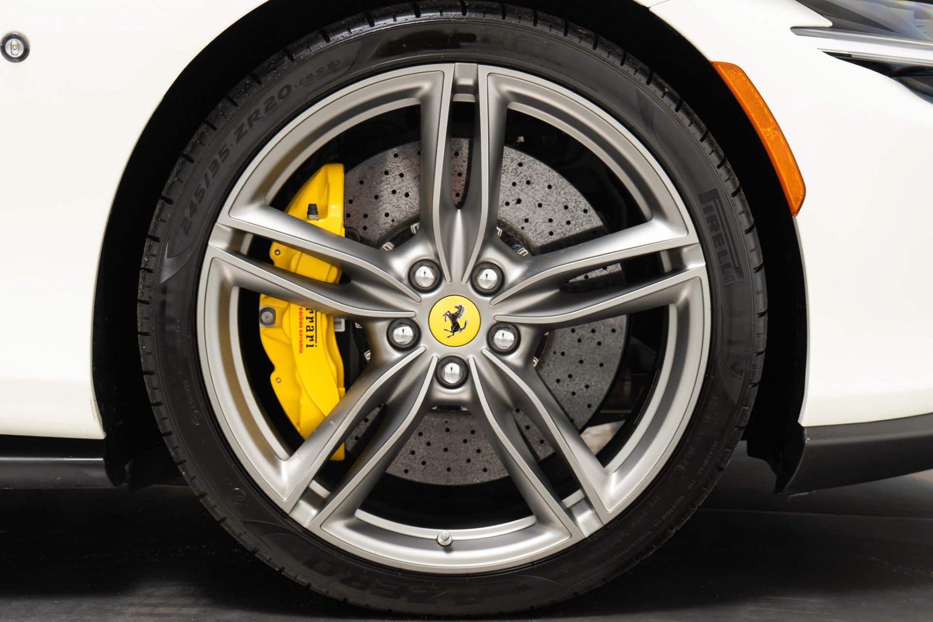 Used 2022 Ferrari Roma RWD image 37
