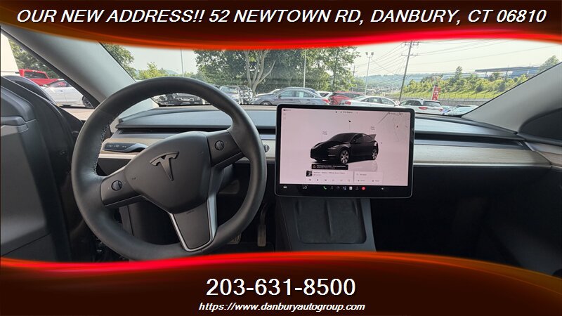 Used 2024 Tesla Model Y 2WD image 14