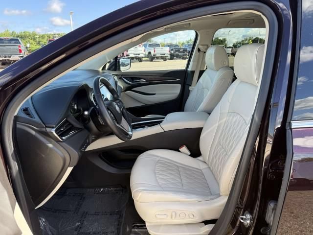 Used 2023 Buick Enclave Avenir w/ Avenir Technology Package AWD/4WD image 13