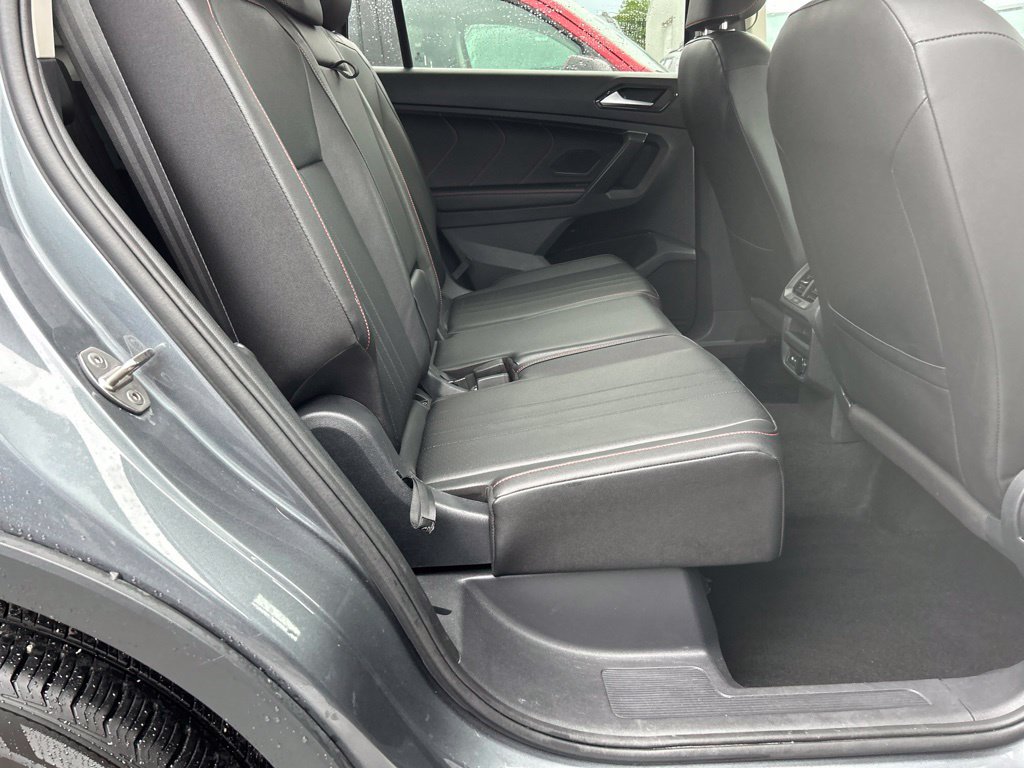 Used 2024 Volkswagen Tiguan Wolfsburg Edition FWD image 45