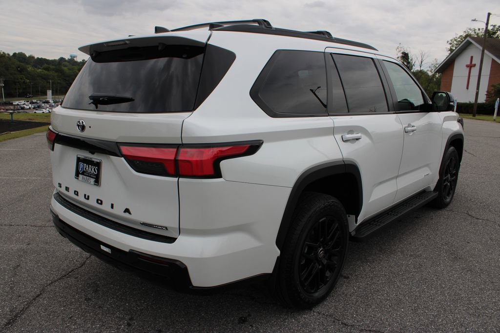 Used 2025 Toyota Sequoia Limited image 9