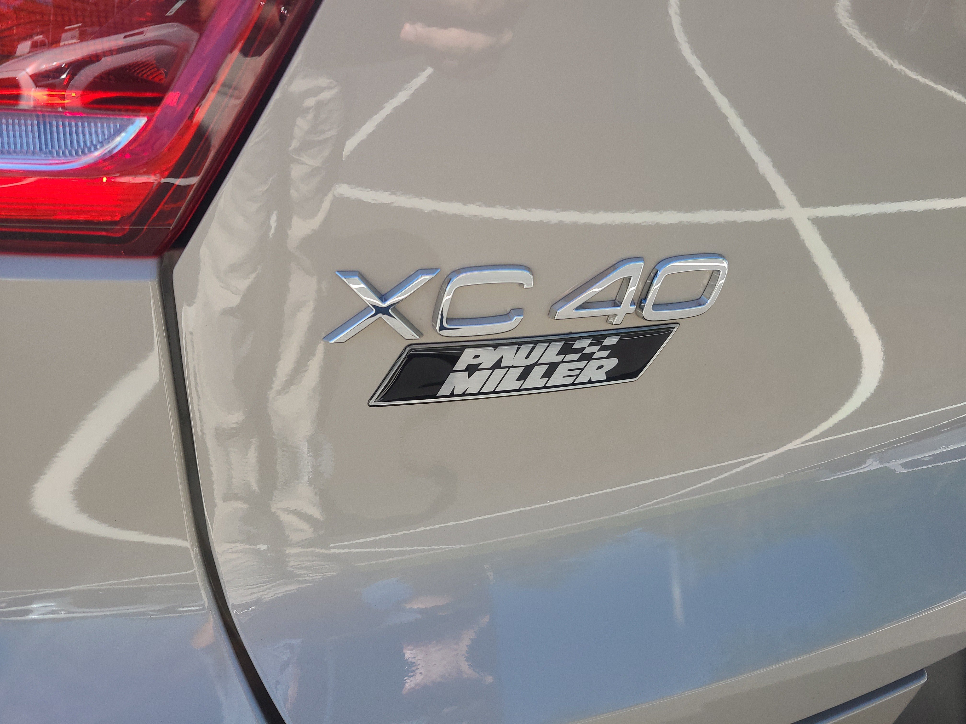 Used 2025 Volvo XC40 B5 Plus w/ Climate Package AWD/4WD image 30