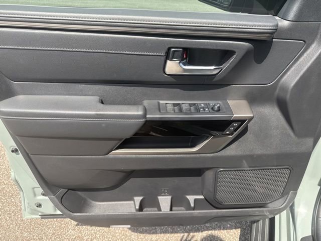 Used 2024 Toyota Sequoia Limited image 28