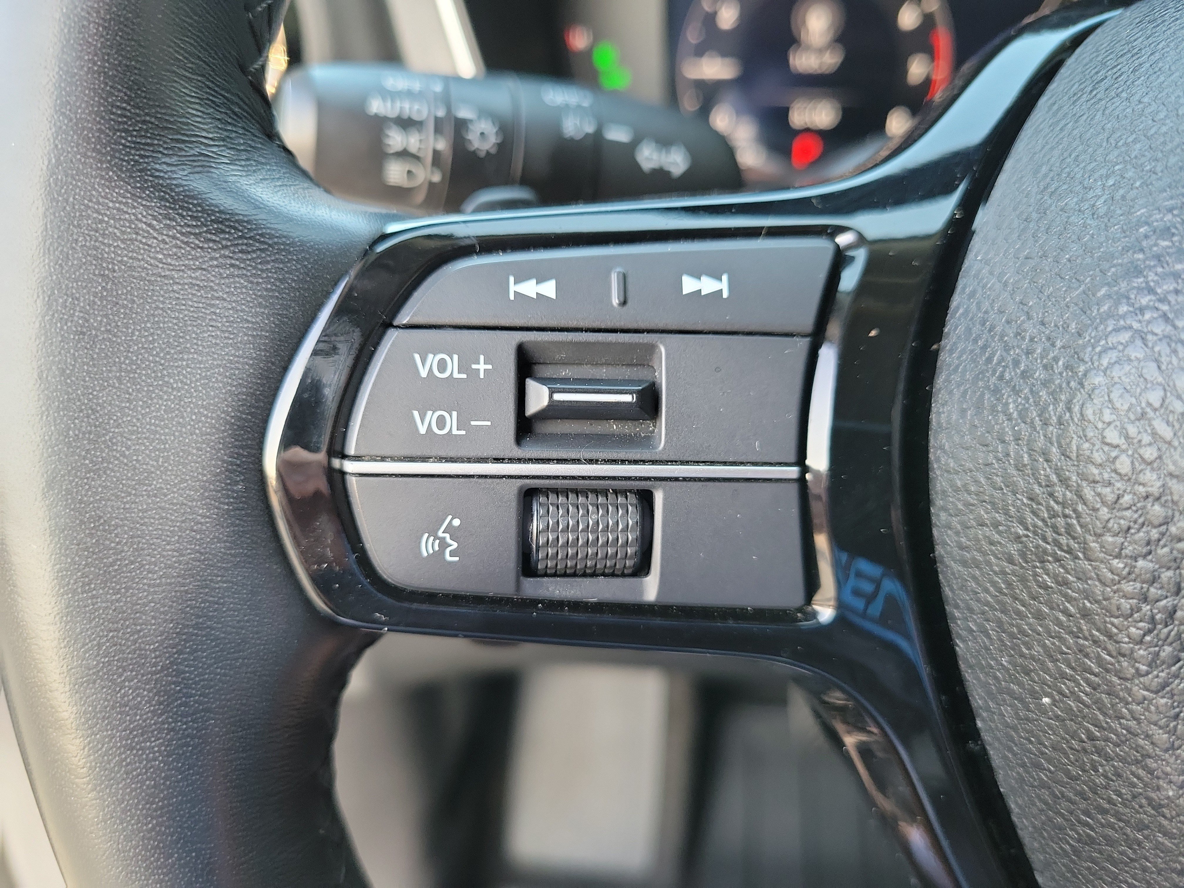 Used 2023 Honda Pilot Elite image 21