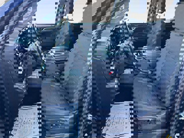 Certified 2024 GMC Sierra 1500 SLE image 9